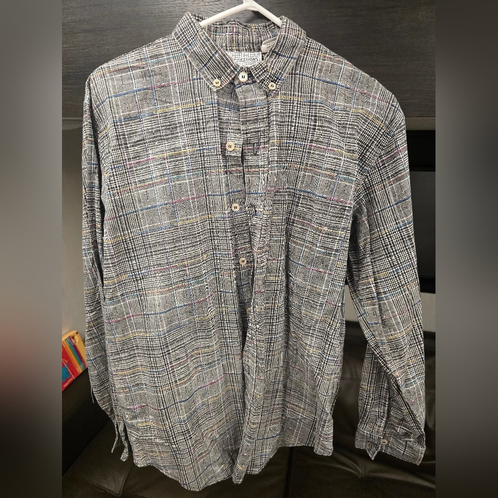 Womens Plaid Button-Up Shirt - Multicolor Gray Pattern